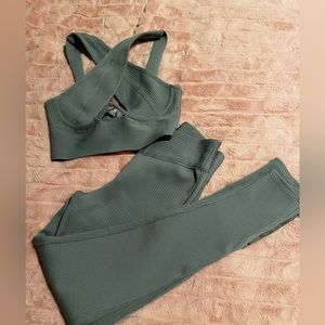 fashion nova set size S & M